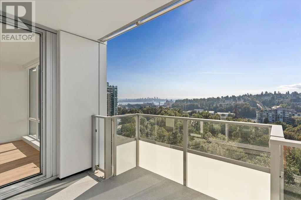 Photo 10 of 3006 1500 Fern Street, North Vancouver BC