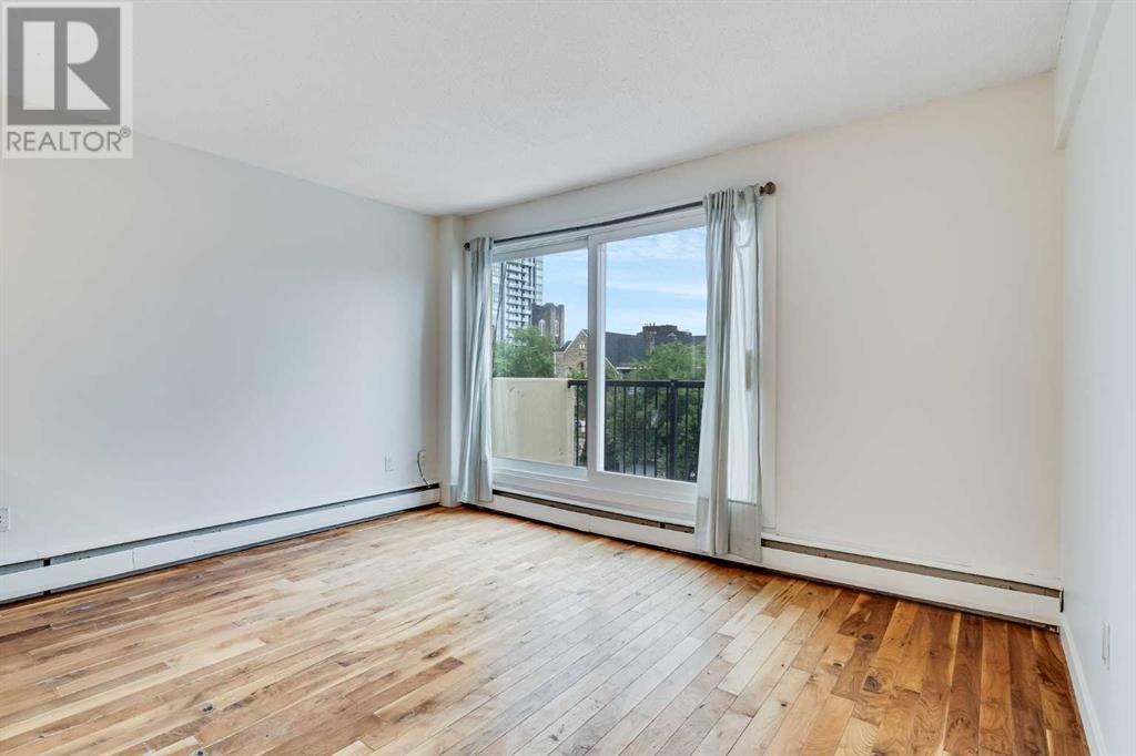 Single Family House for Sale in    Avenue SW Beltline Calgary 