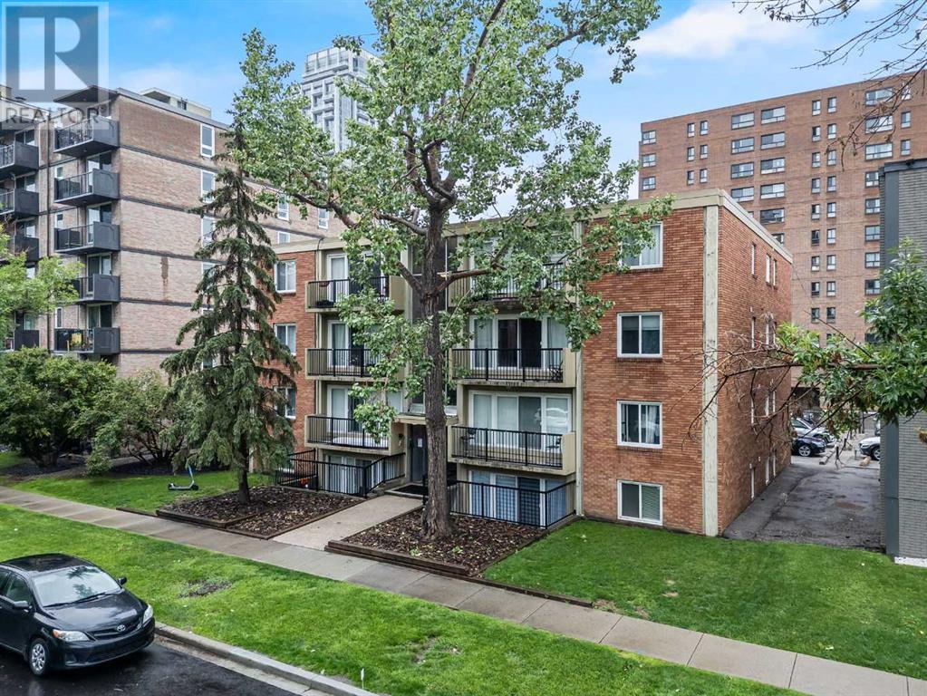 Single Family House for Sale in    Avenue SW Beltline Calgary 