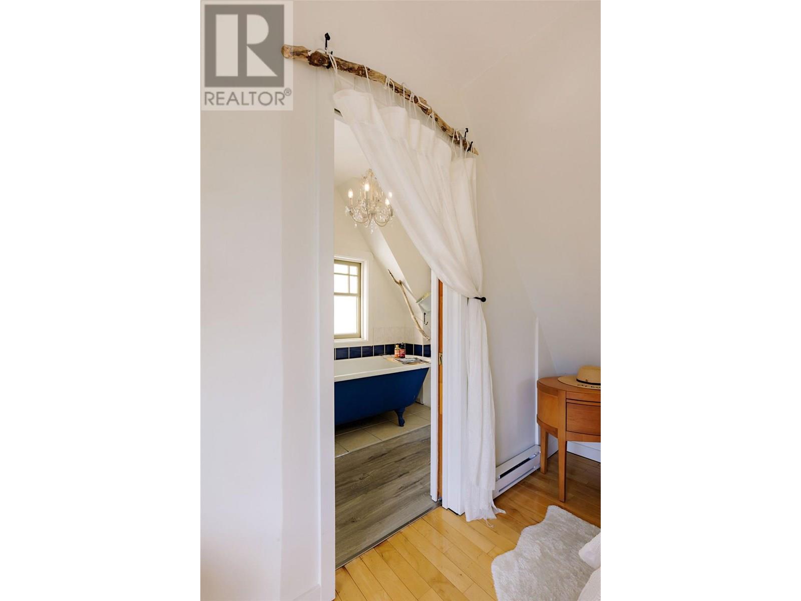1675 Midland Road, Penticton