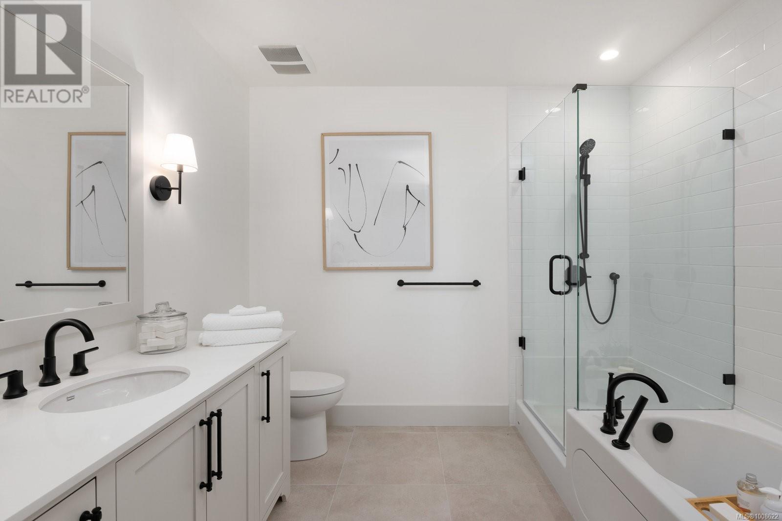 Photo 16 of 403 1335 Bear Mountain Pkwy, Langford BC