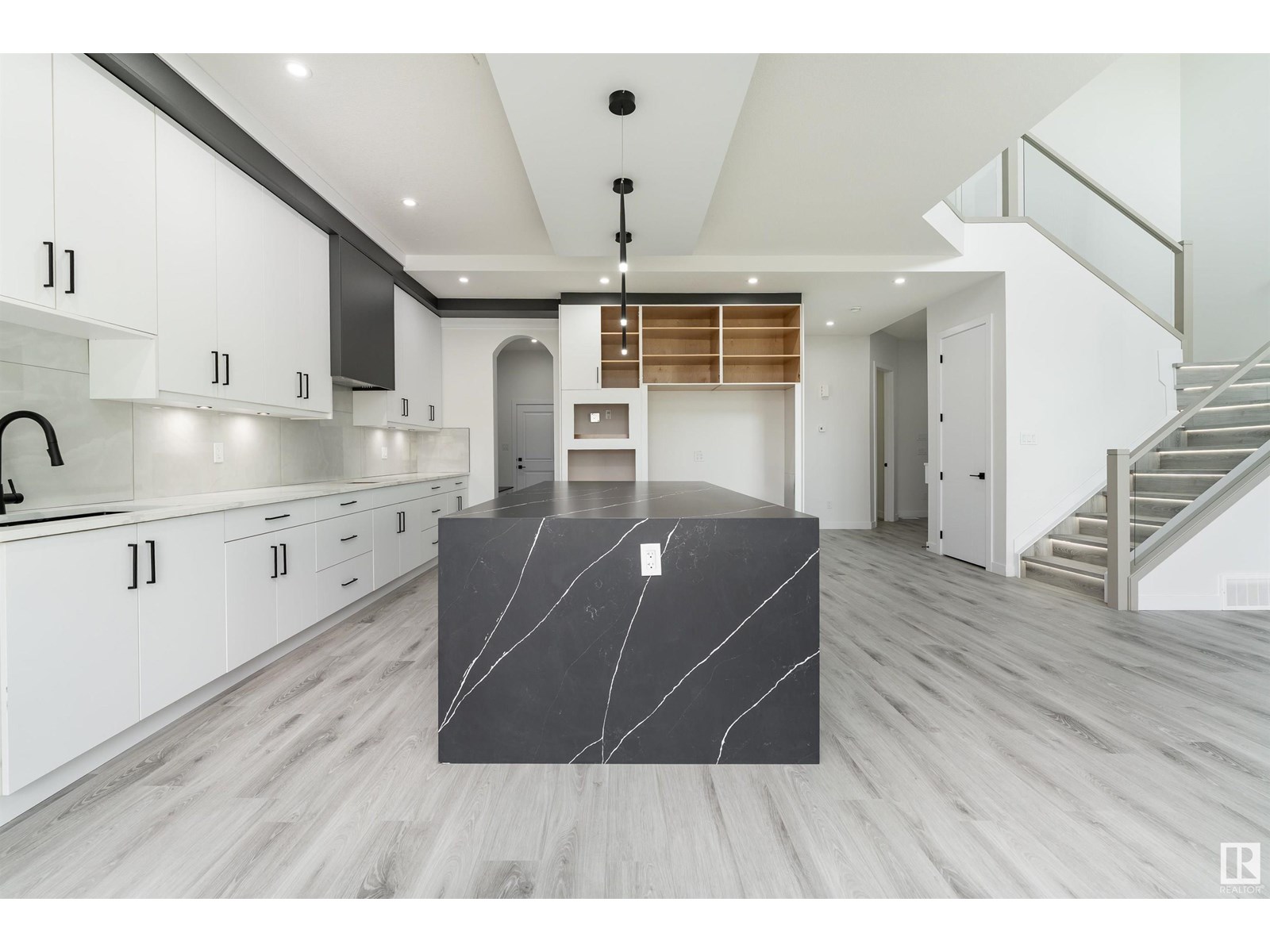 Photo 12 of 145 Graybriar Dr, Stony Plain AB