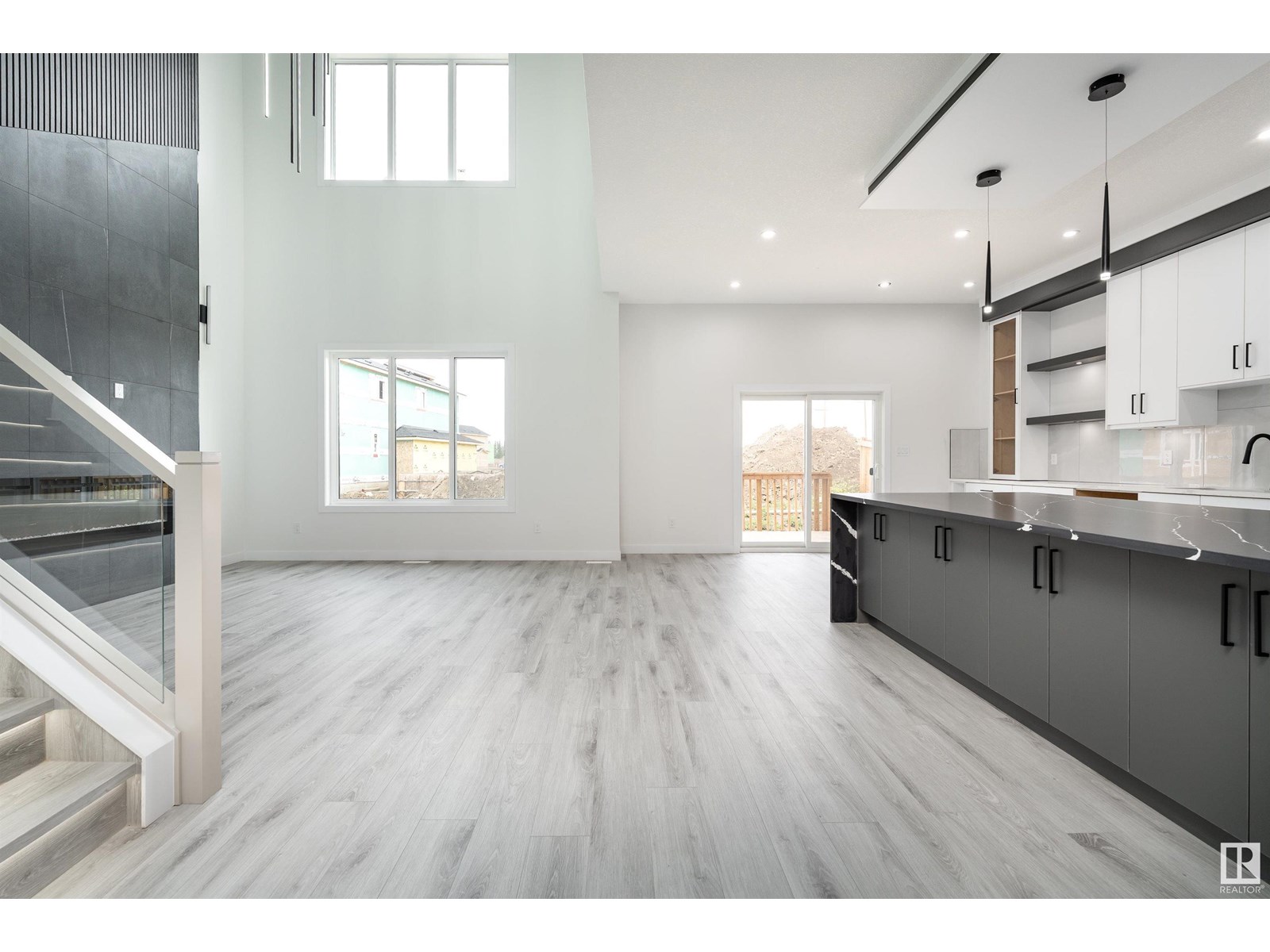 Photo 14 of 145 Graybriar Dr, Stony Plain AB