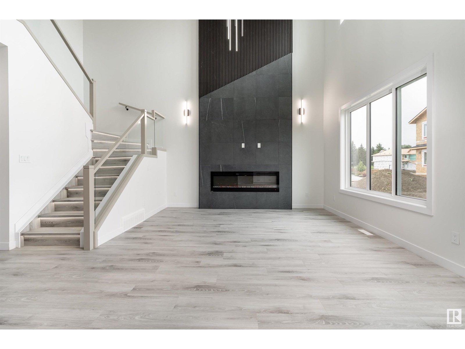 Photo 15 of 145 Graybriar Dr, Stony Plain AB
