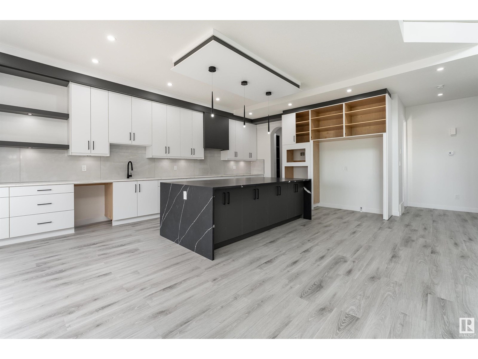 Photo 17 of 145 Graybriar Dr, Stony Plain AB