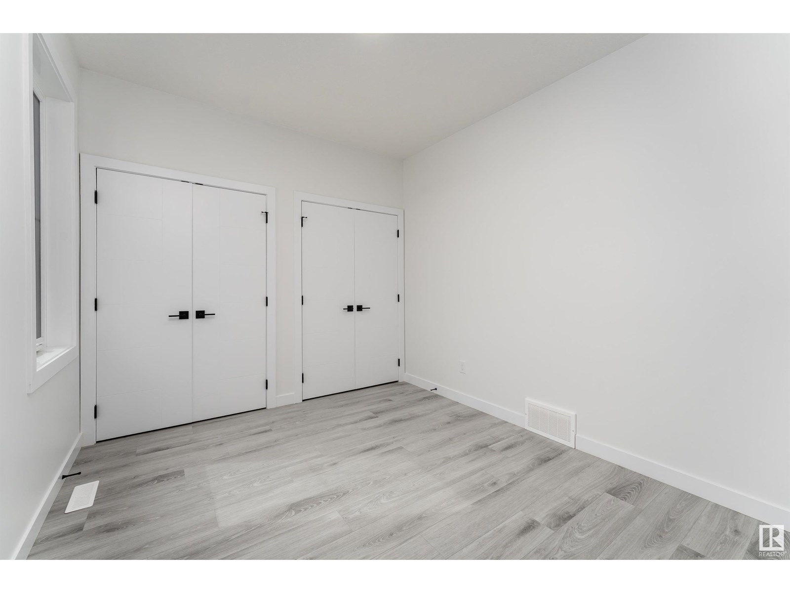 Photo 36 of 145 Graybriar Dr, Stony Plain AB