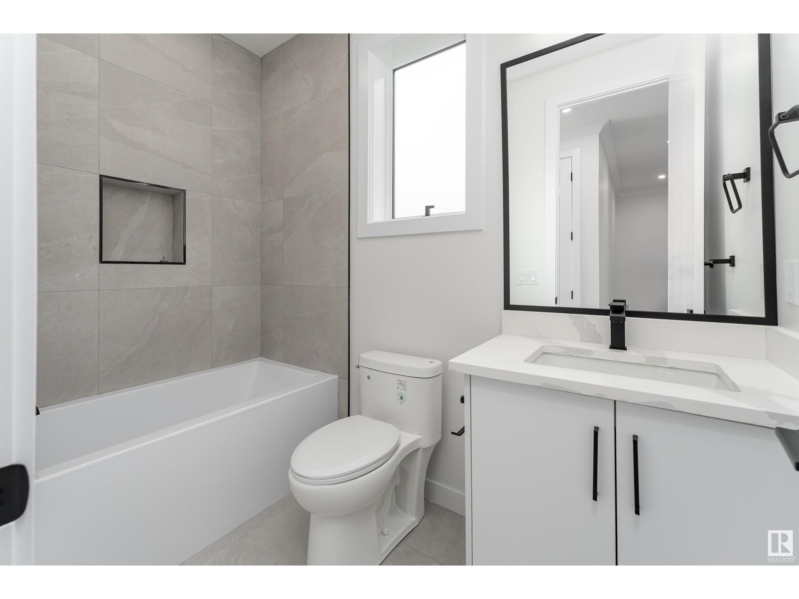 Photo 38 of 145 Graybriar Dr, Stony Plain AB
