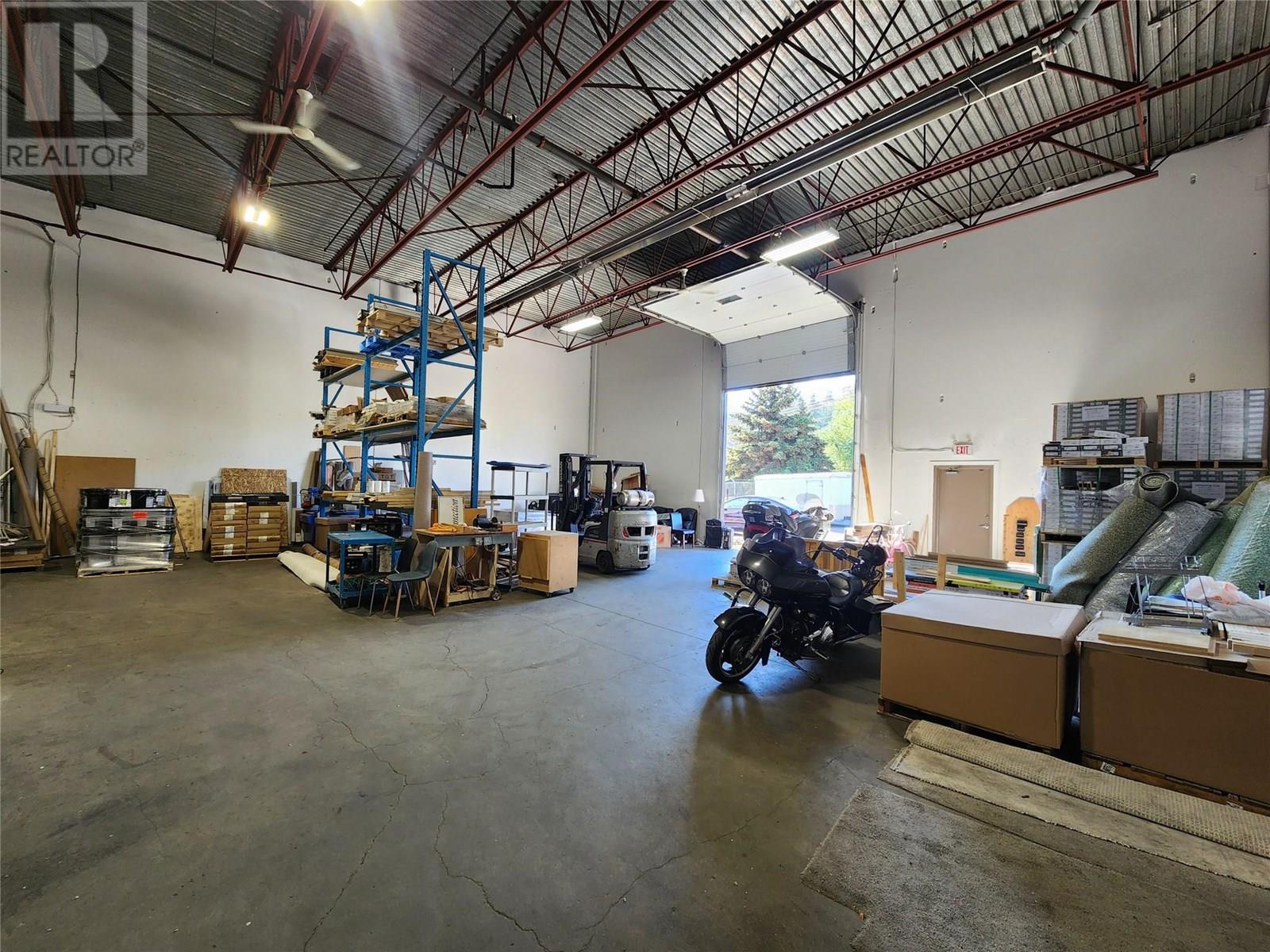 112 2714 Highway 97 N Highway, Kelowna