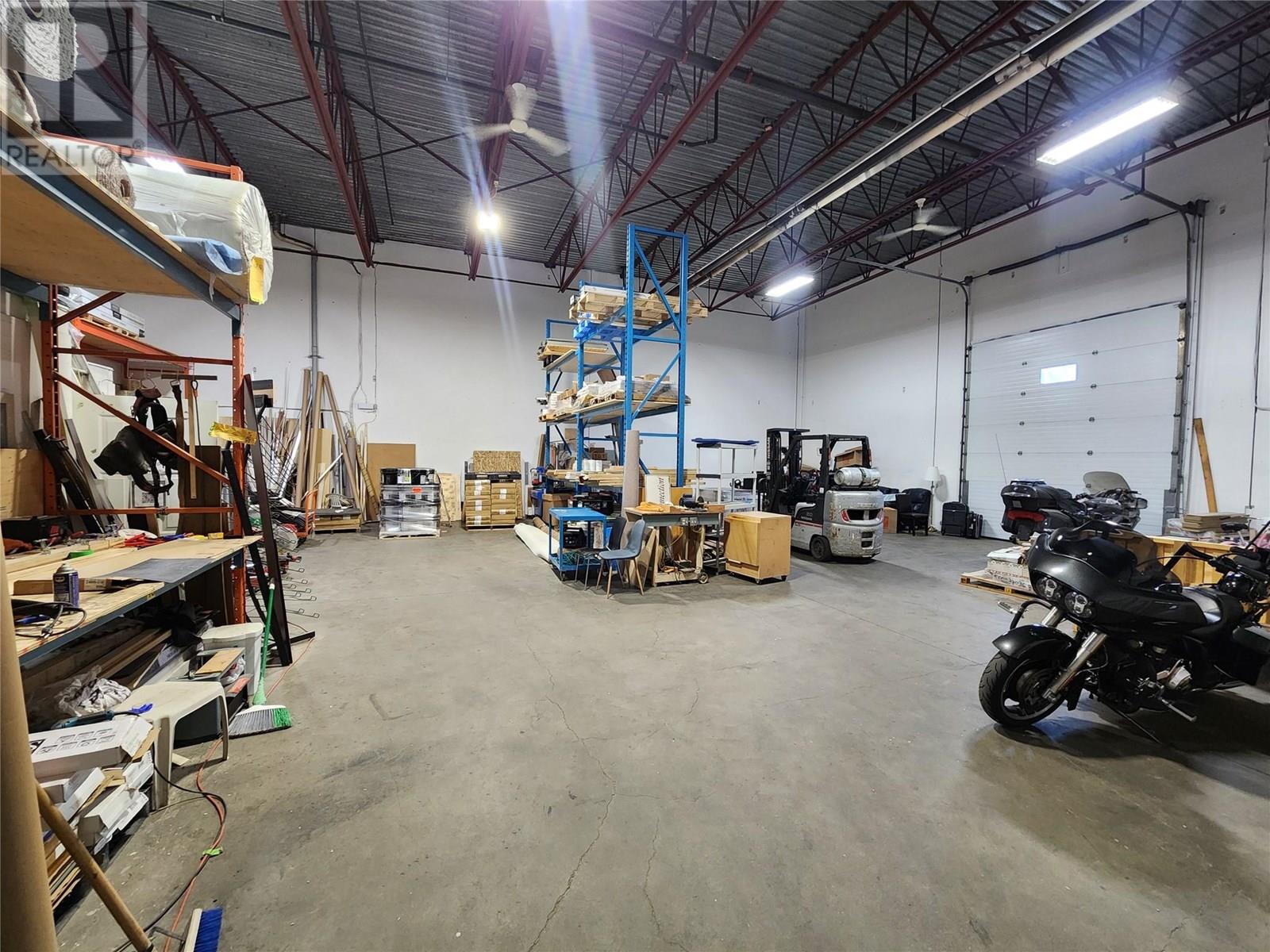 112 2714 Highway 97 N Highway, Kelowna