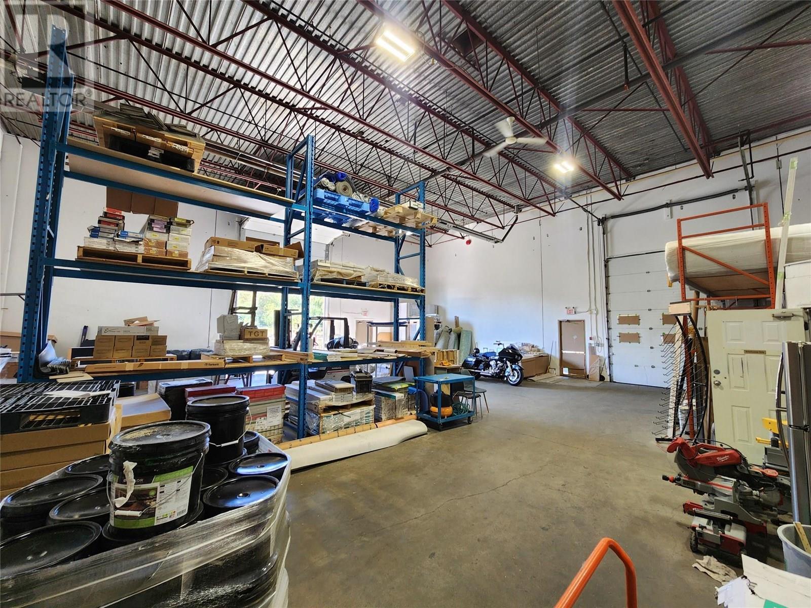 112 2714 Highway 97 N Highway, Kelowna