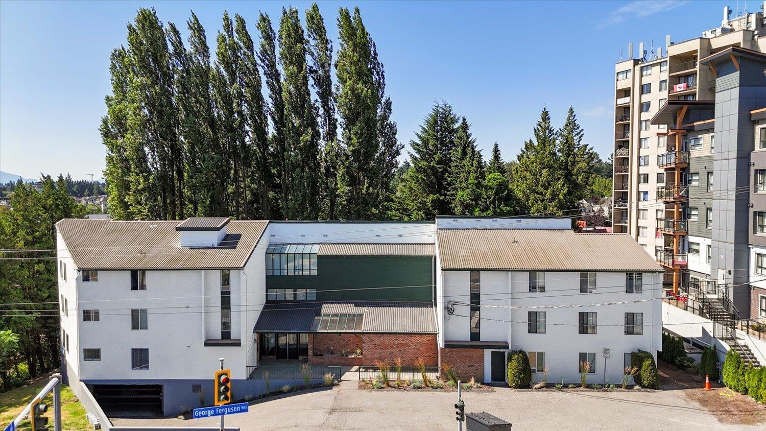 Photo 1 of 301 33598 George Ferguson Way, Abbotsford BC