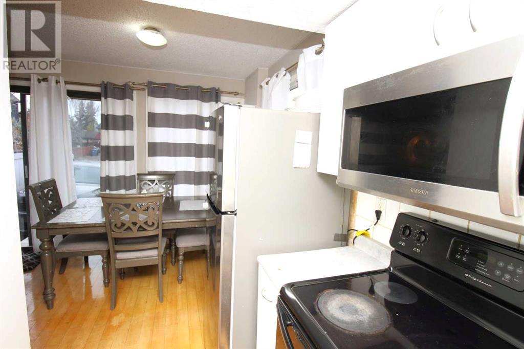 Single Family House for Sale in  Whiteridge Road NE Whitehorn Calgary 