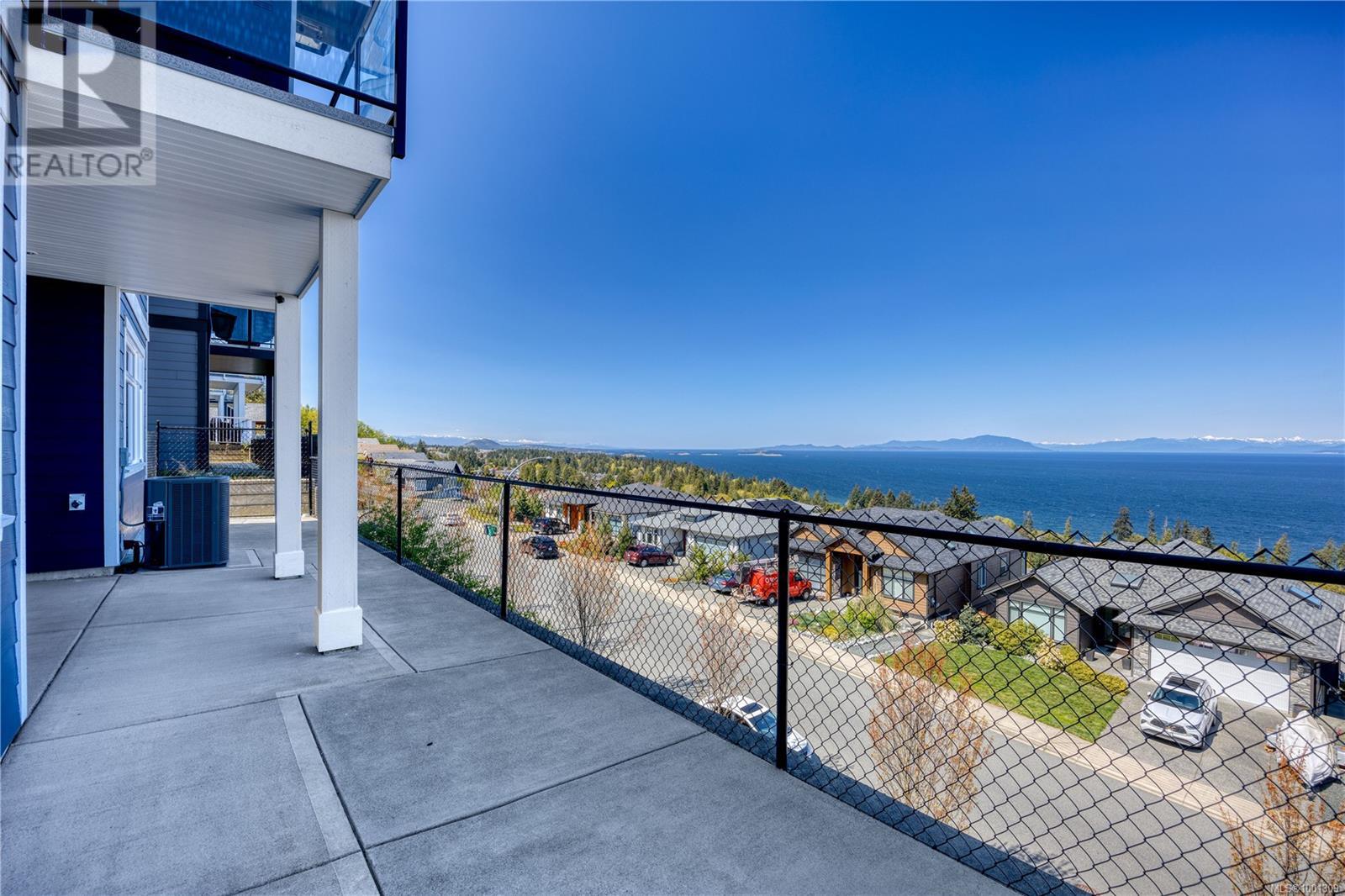 138 Royal Pacific Way, Nanaimo