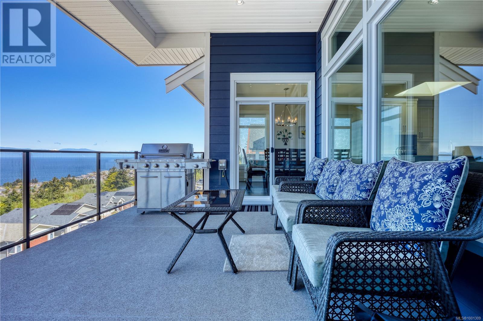 138 Royal Pacific Way, Nanaimo