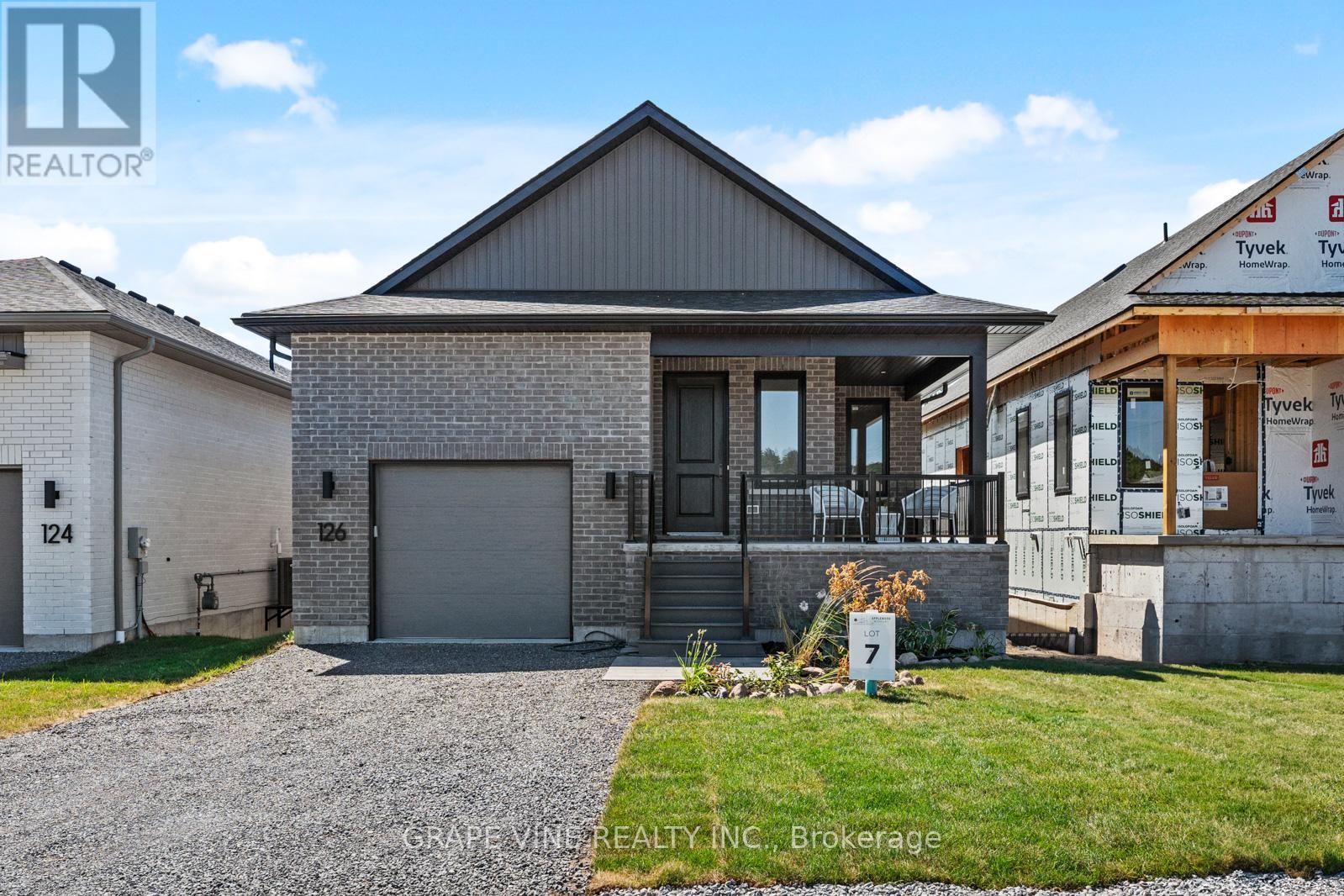 Photo 1 of 126 Royal Gala Drive, Brighton ON