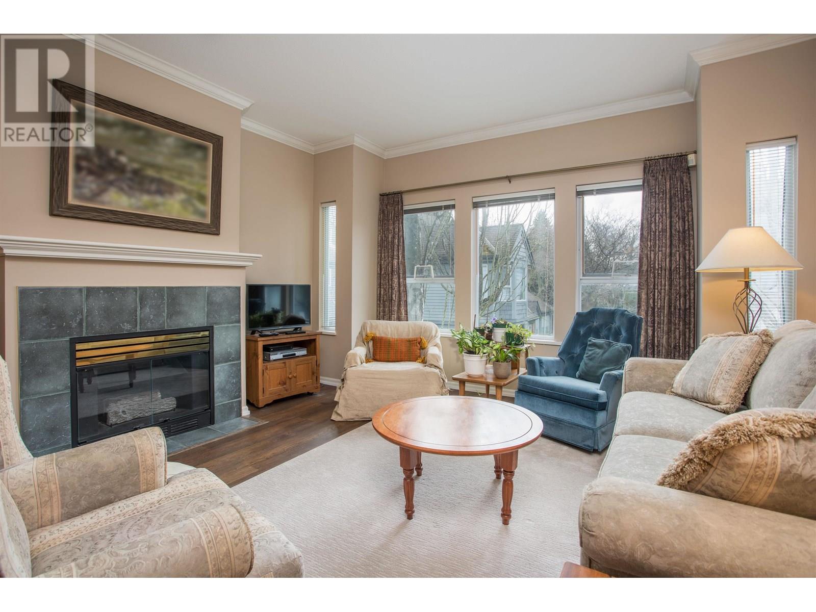 Photo 3 of 26 5820 Dover Crescent, Richmond BC