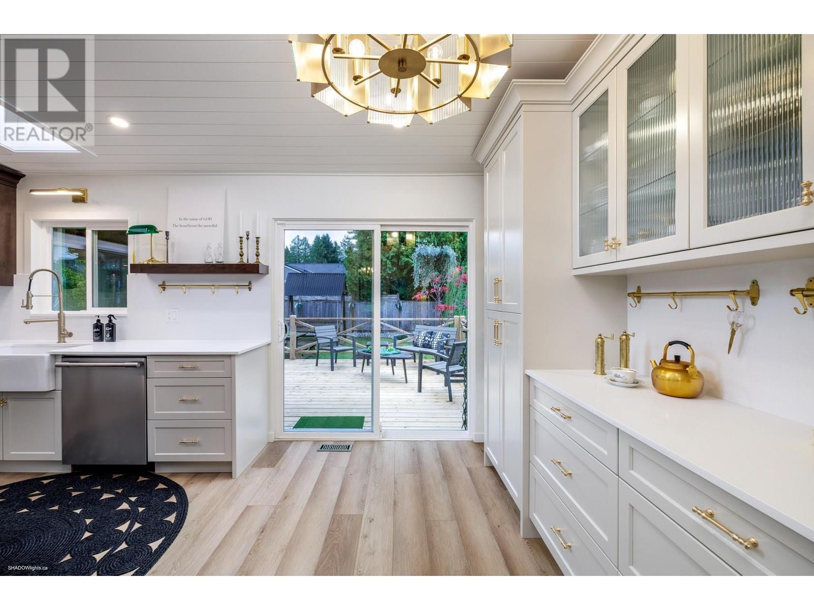 Photo 11 of 1508 Gillespie Road, Delta BC