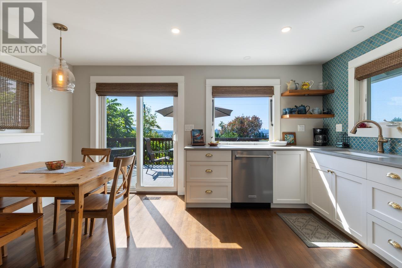 Photo 10 of 859 Calverhall Street, North Vancouver BC