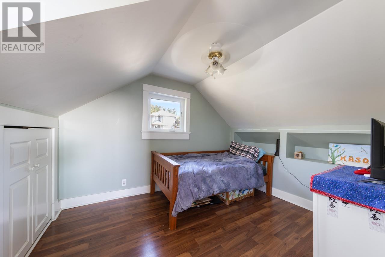 Photo 25 of 859 Calverhall Street, North Vancouver BC