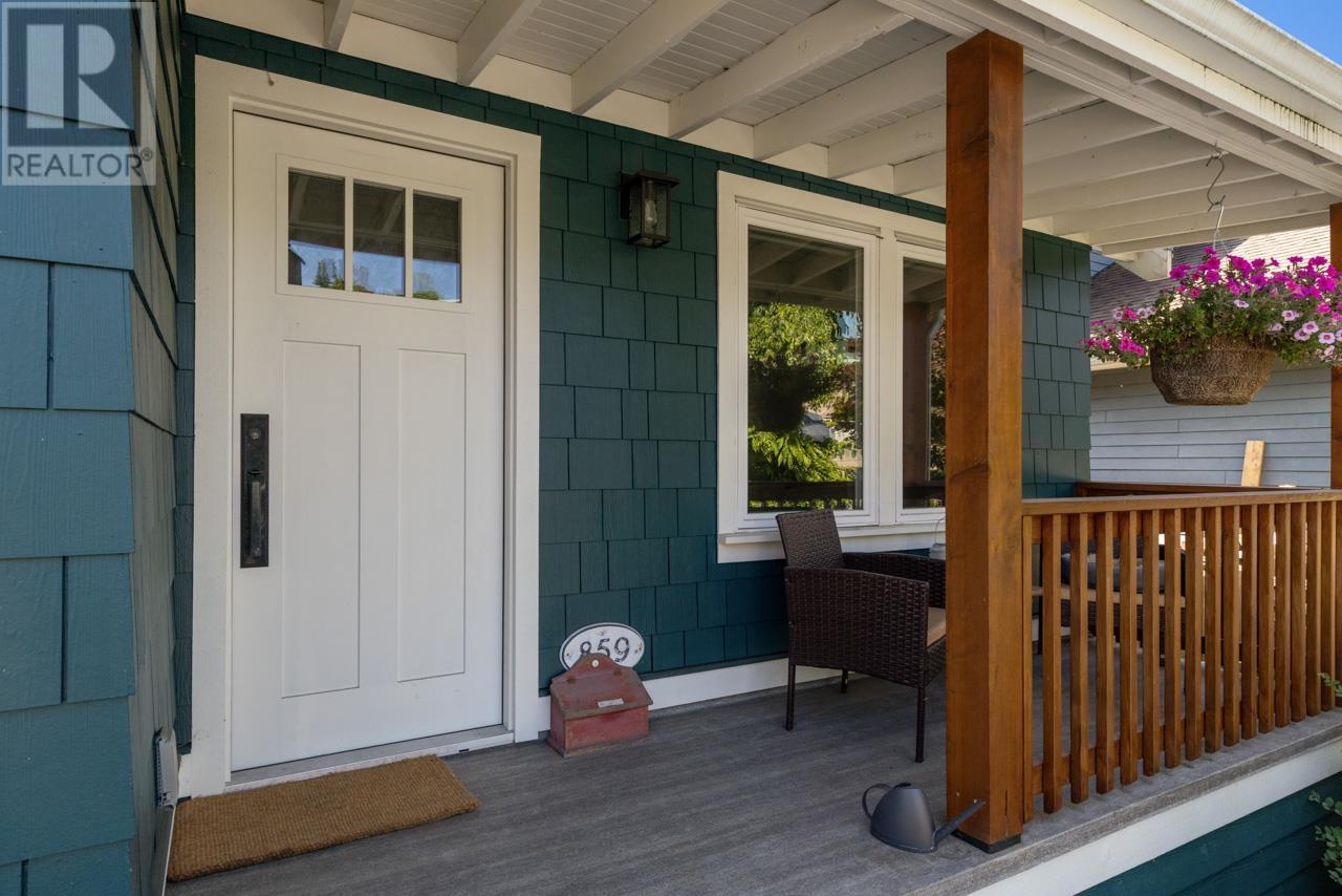 Photo 7 of 859 Calverhall Street, North Vancouver BC