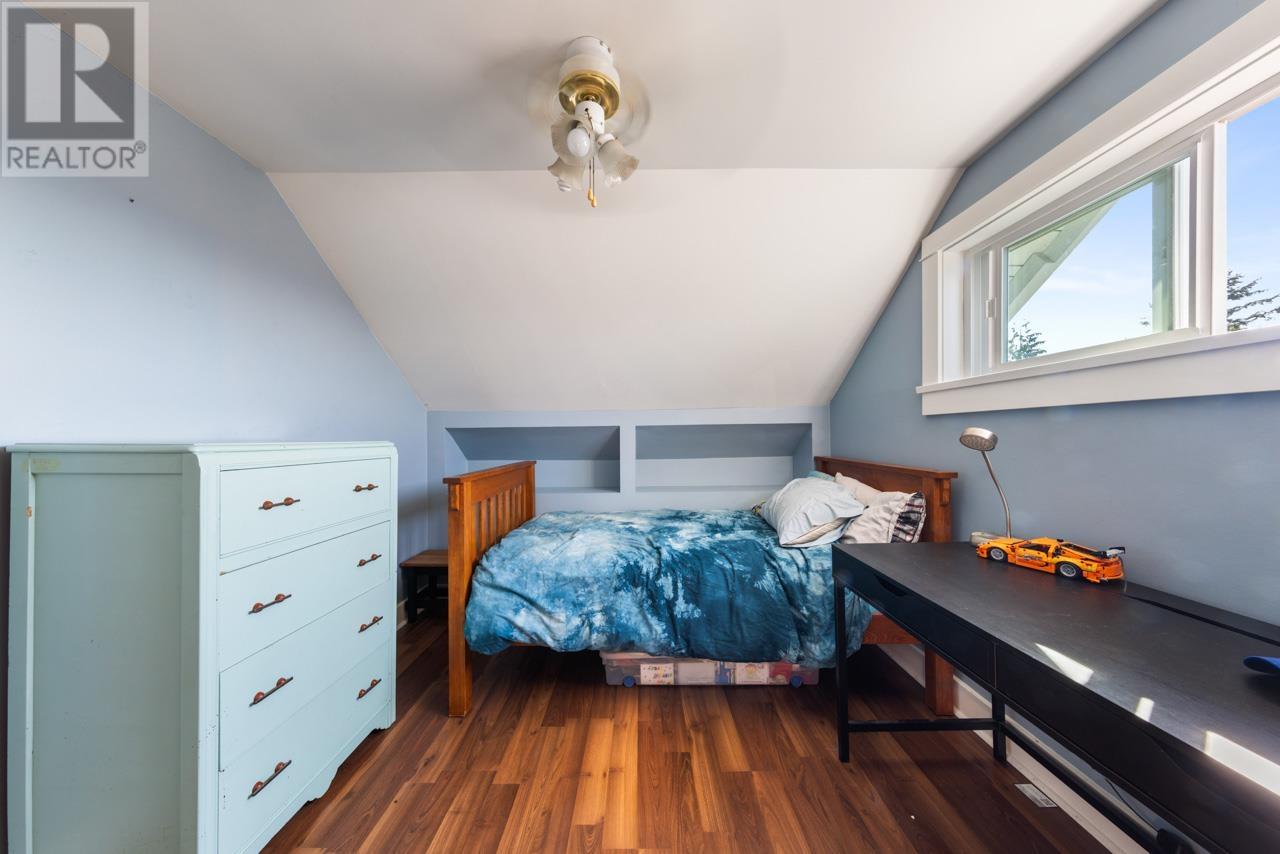 Photo 32 of 859 Calverhall Street, North Vancouver BC