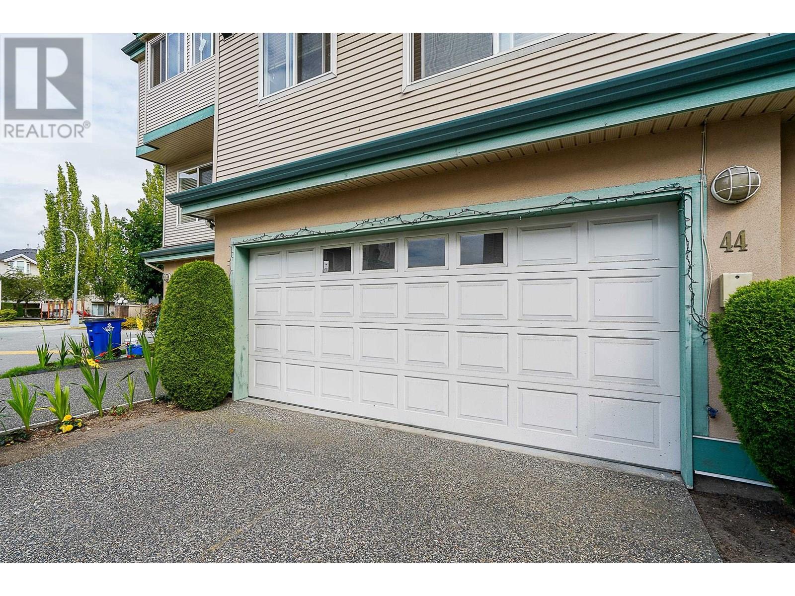 Photo 5 of 44 22800 Windsor Court, Richmond BC