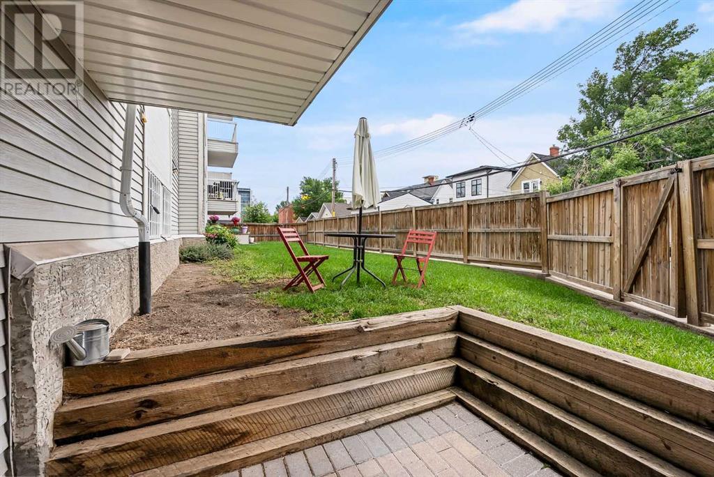 Single Family House for Sale in    Avenue SW Cliff Bungalow Calgary 