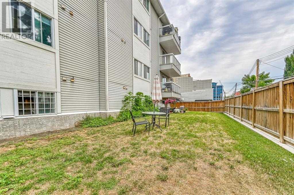 Single Family House for Sale in    Avenue SW Cliff Bungalow Calgary 