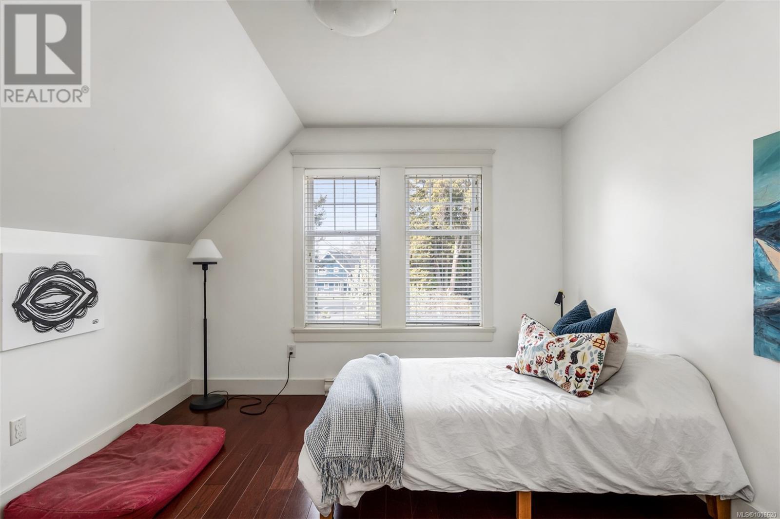 Photo 12 of 590 Simcoe St, Victoria BC