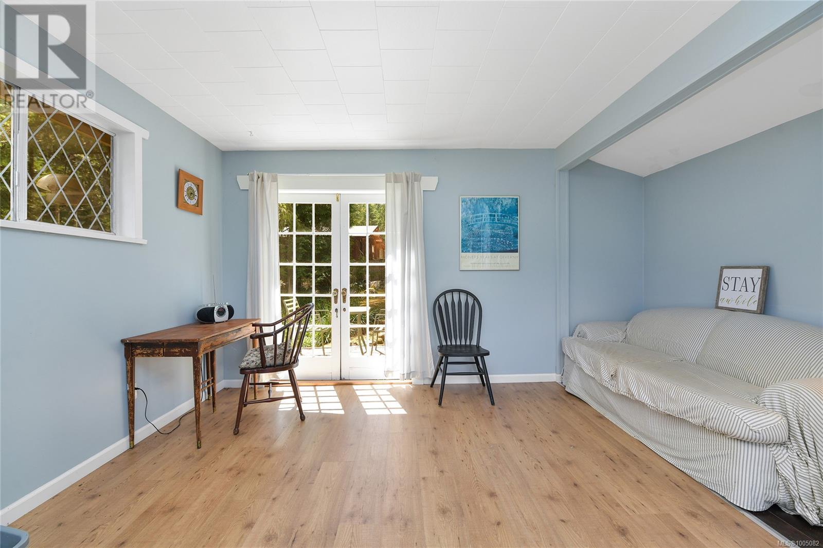  513 Cedar Hill Road, Mayne Island