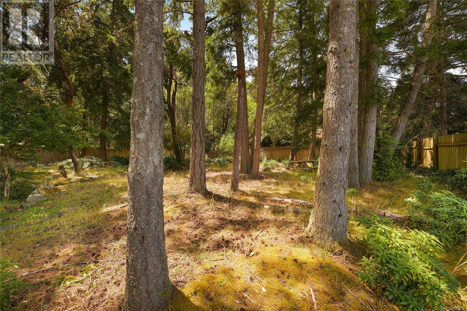  513 Cedar Hill Road, Mayne Island