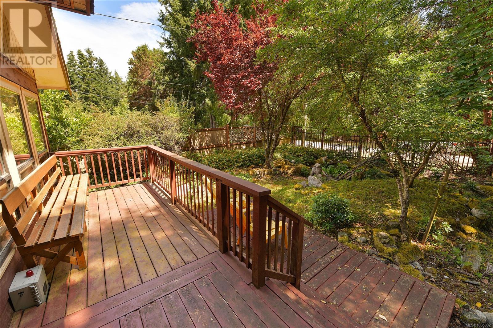  513 Cedar Hill Road, Mayne Island