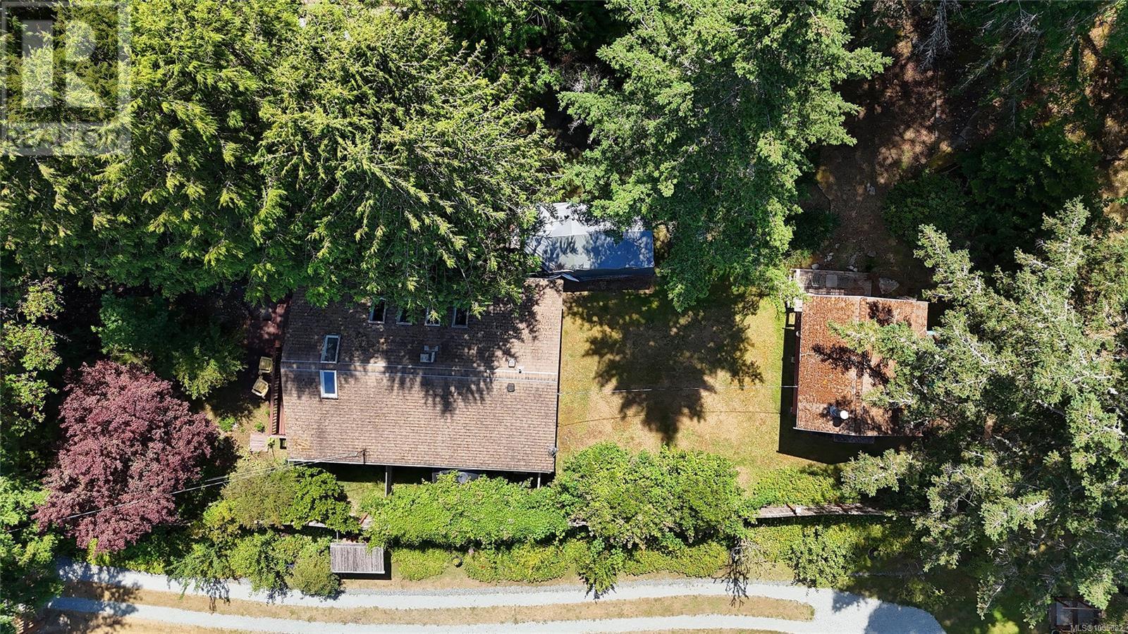  513 Cedar Hill Road, Mayne Island