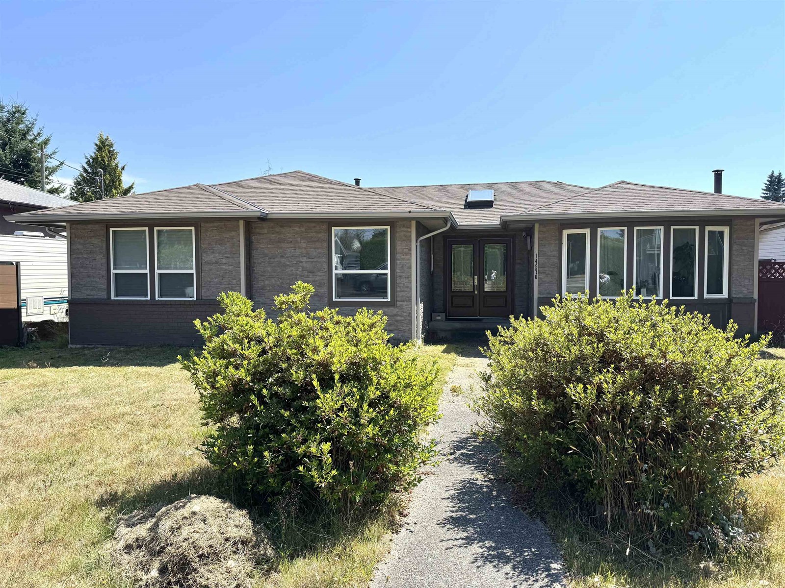 Photo 14 of 14976 96 Avenue, Surrey BC
