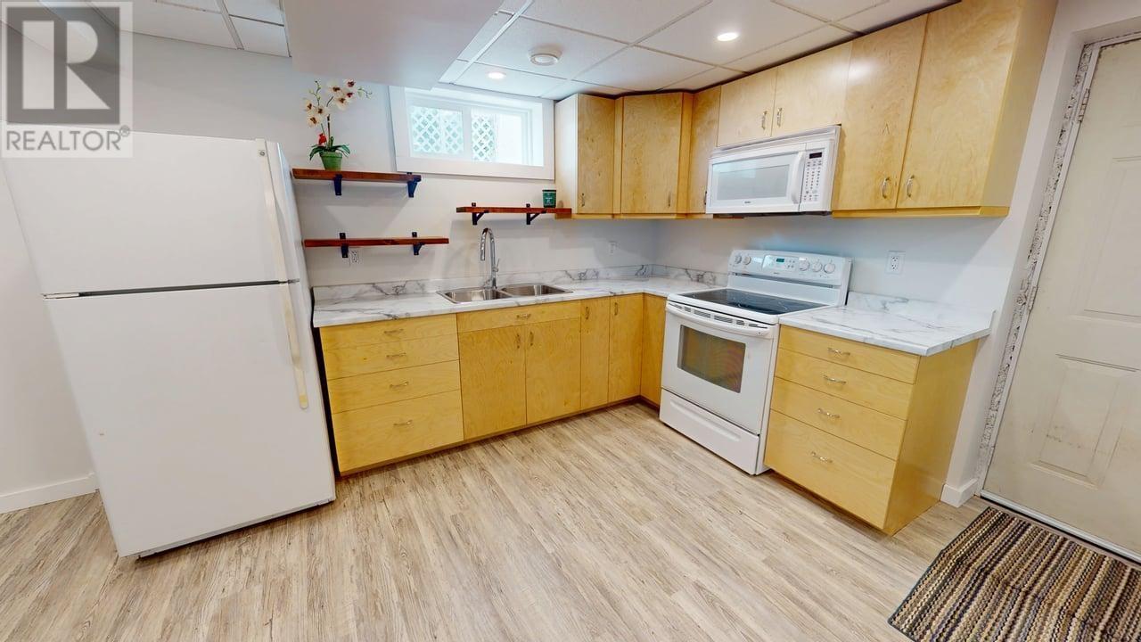 Photo 23 of 8132 96 Avenue, Fort St John BC