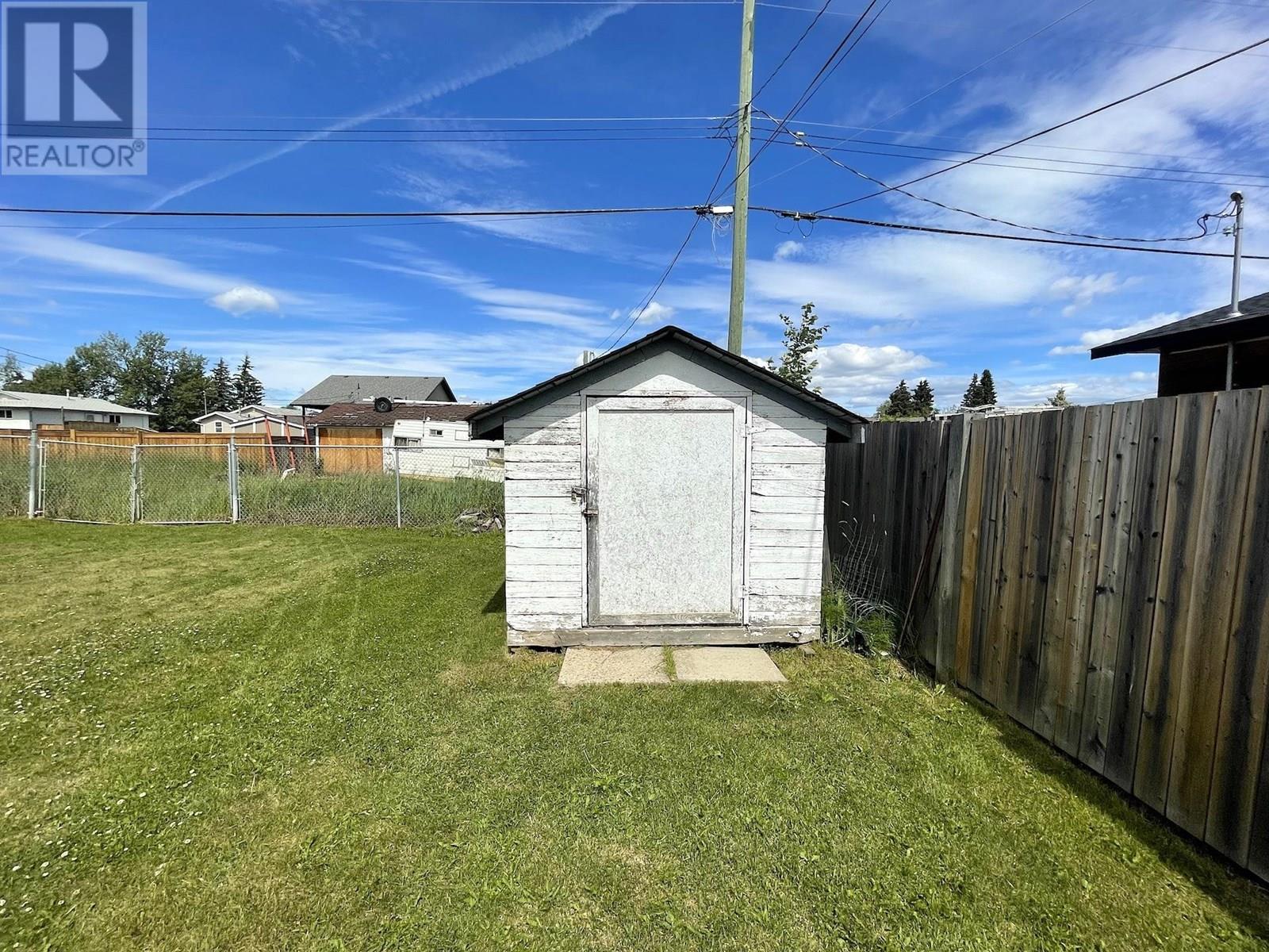 Photo 37 of 8132 96 Avenue, Fort St John BC