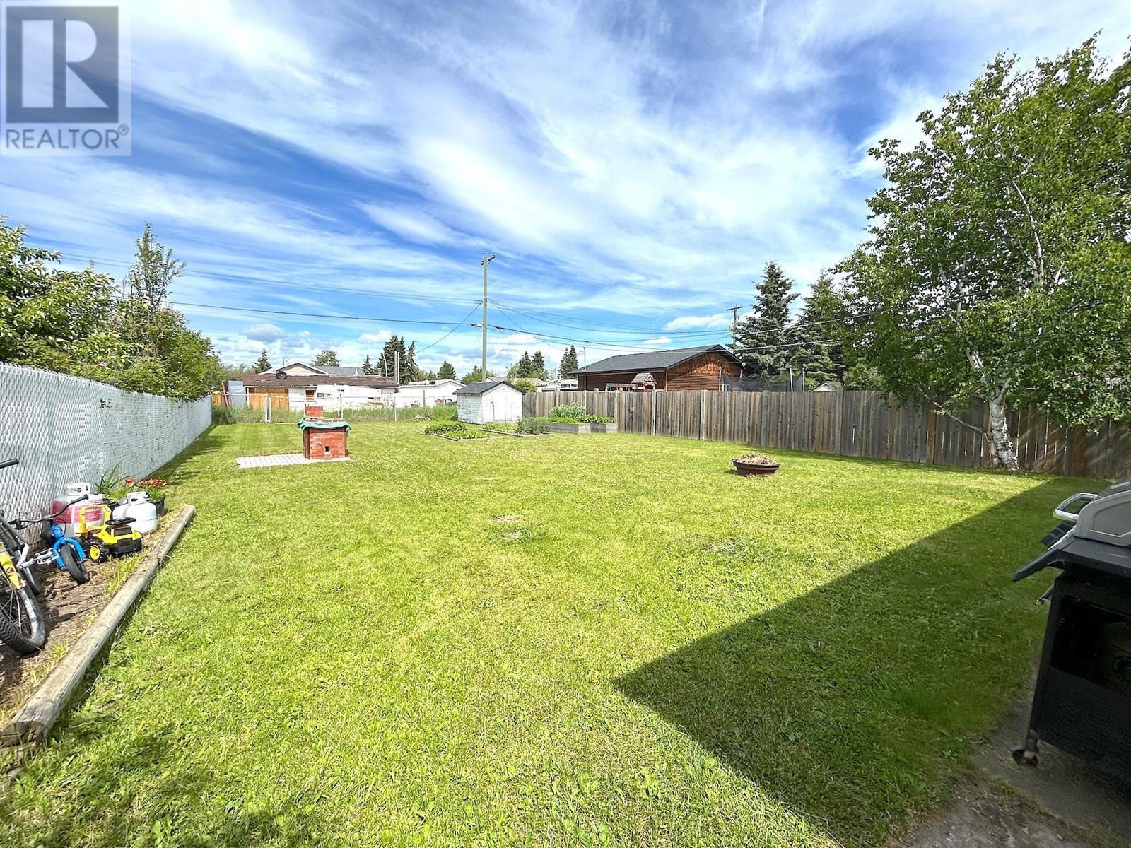 Photo 29 of 8132 96 Avenue, Fort St John BC