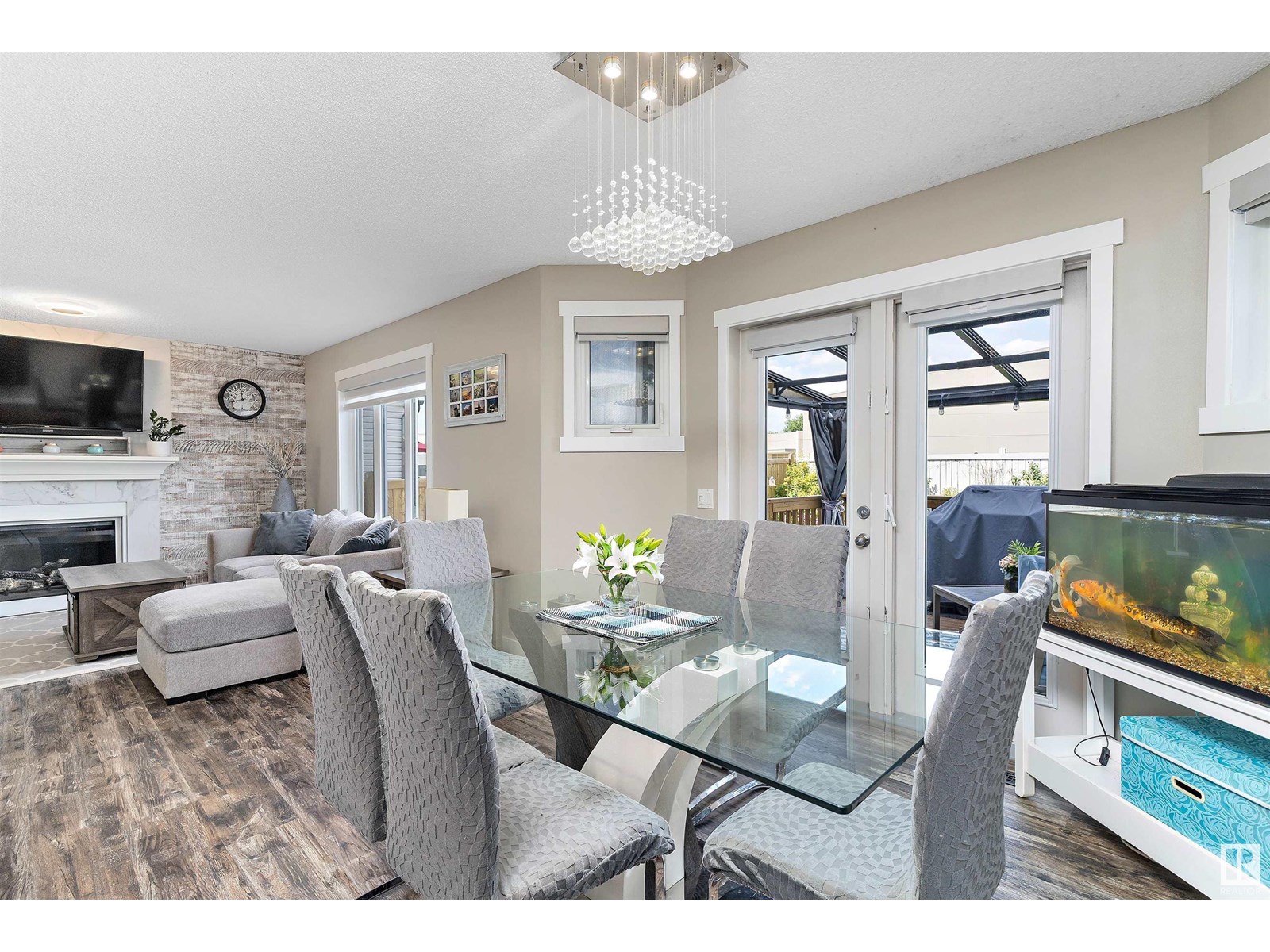 Photo 11 of 16532 140 St Nw, Edmonton AB