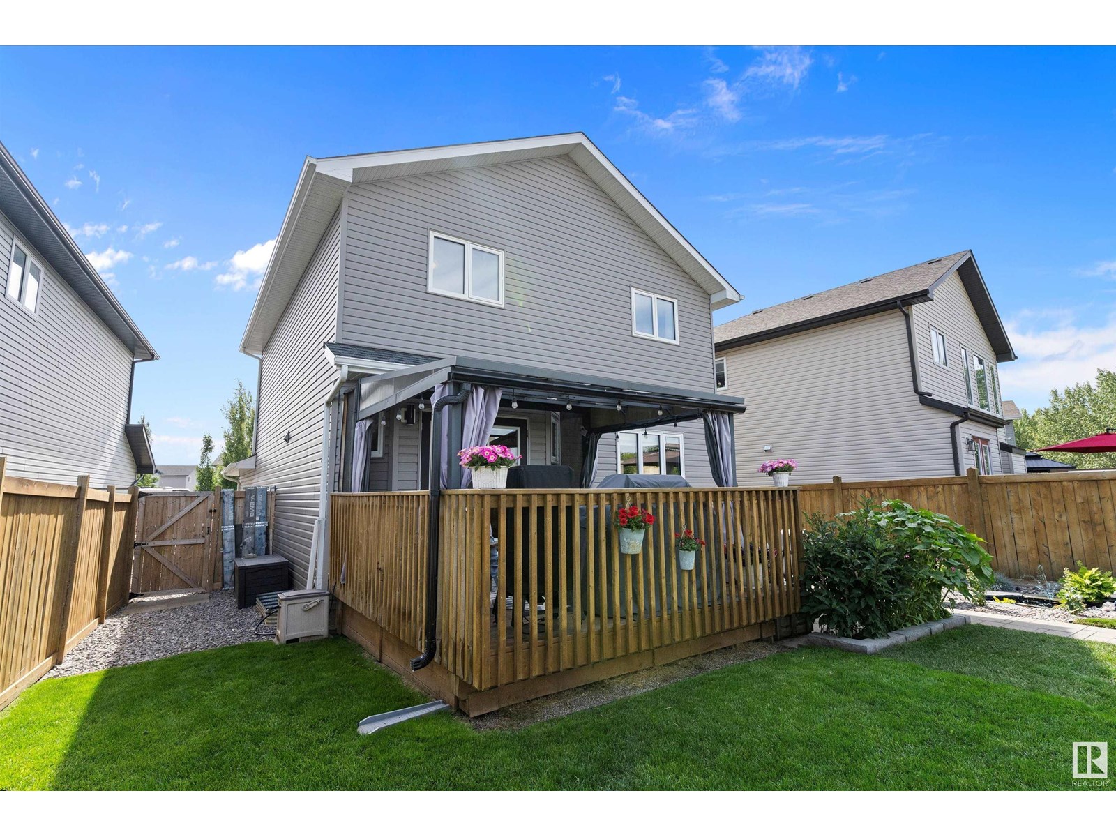 Photo 30 of 16532 140 St Nw, Edmonton AB