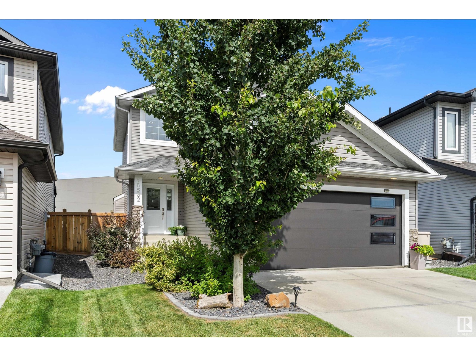 Photo 44 of 16532 140 St Nw, Edmonton AB