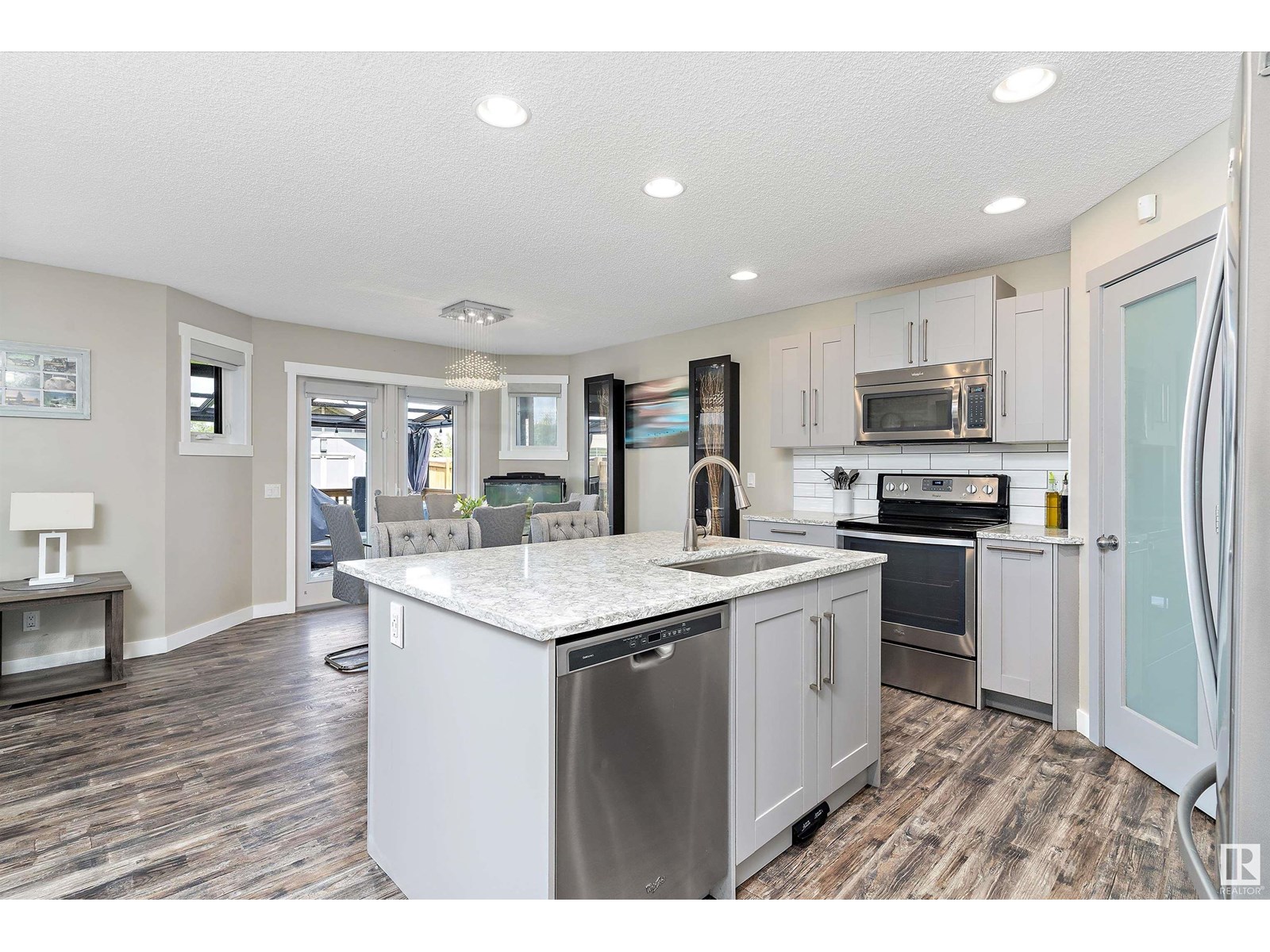 Photo 6 of 16532 140 St Nw, Edmonton AB