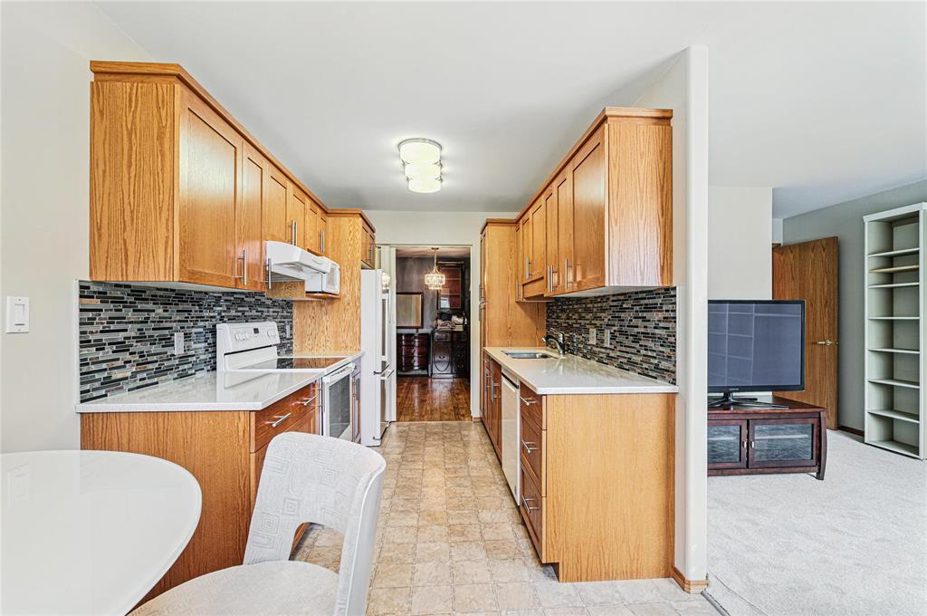 Photo 11 of 226 500 Cathcart Street, Winnipeg MB