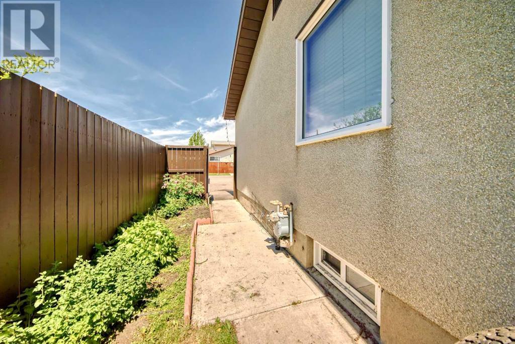 Single Family House Bungalow for Sale in   Avenue SE Ogden Calgary 