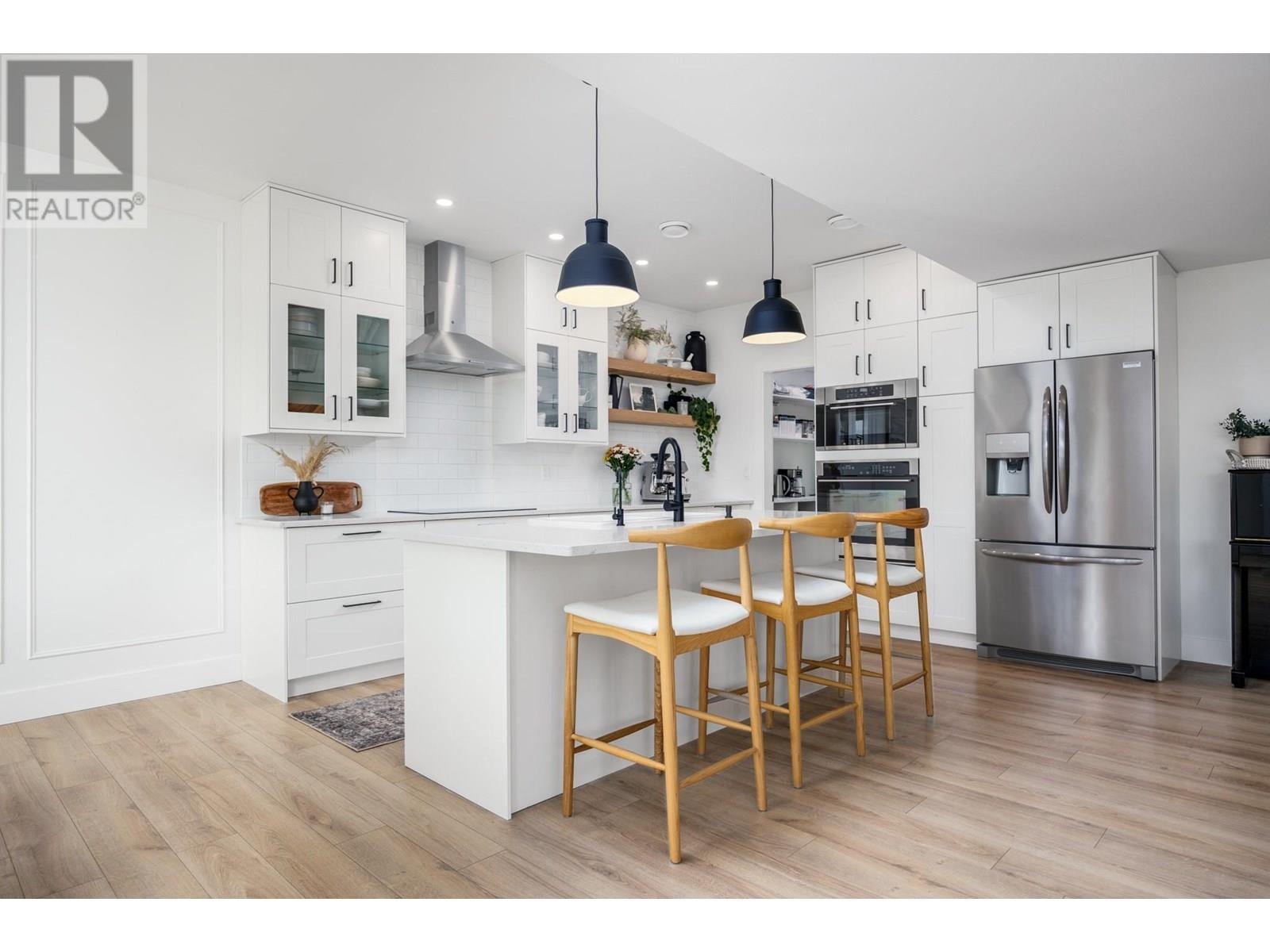 Photo 10 of 7245 Brewer Road, Coldstream BC