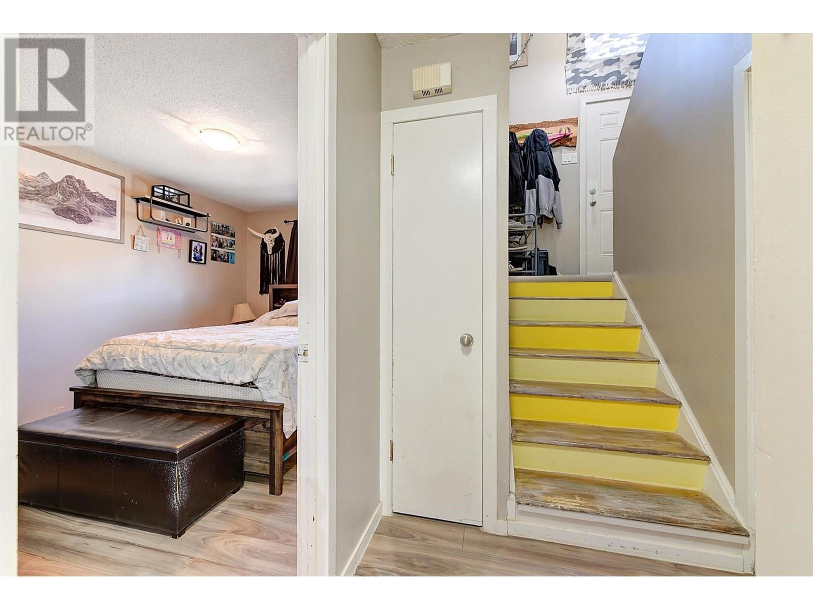 265 FIR COURT - Image 16