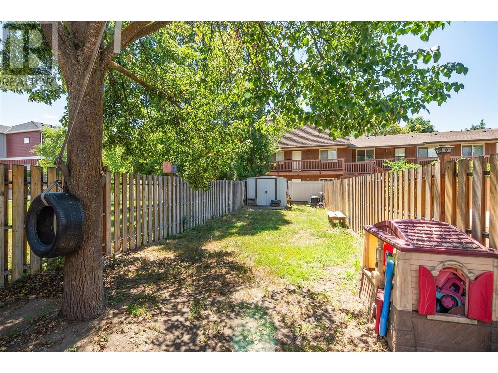 265 FIR COURT - Image 24