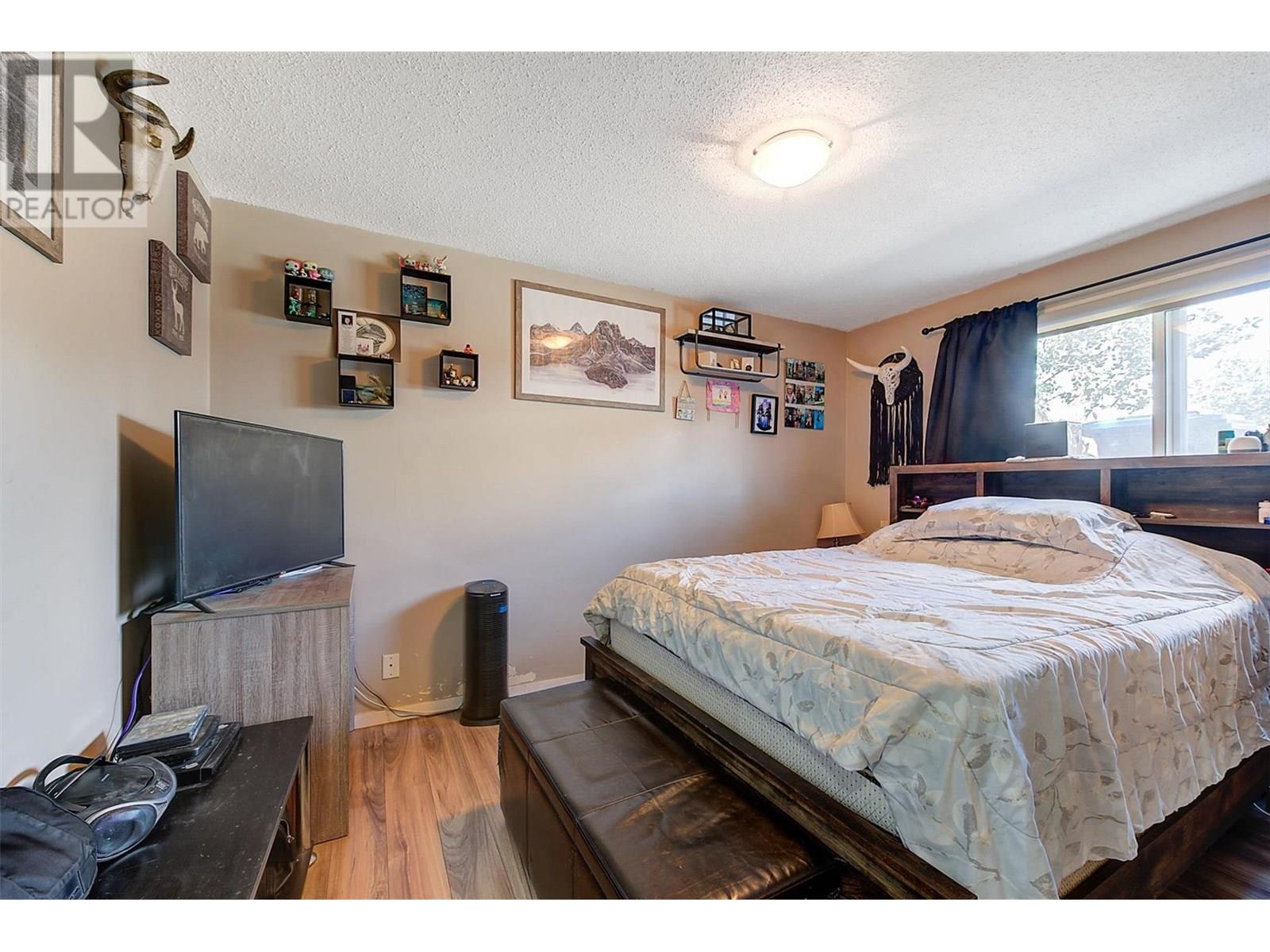 265 FIR COURT - Image 17