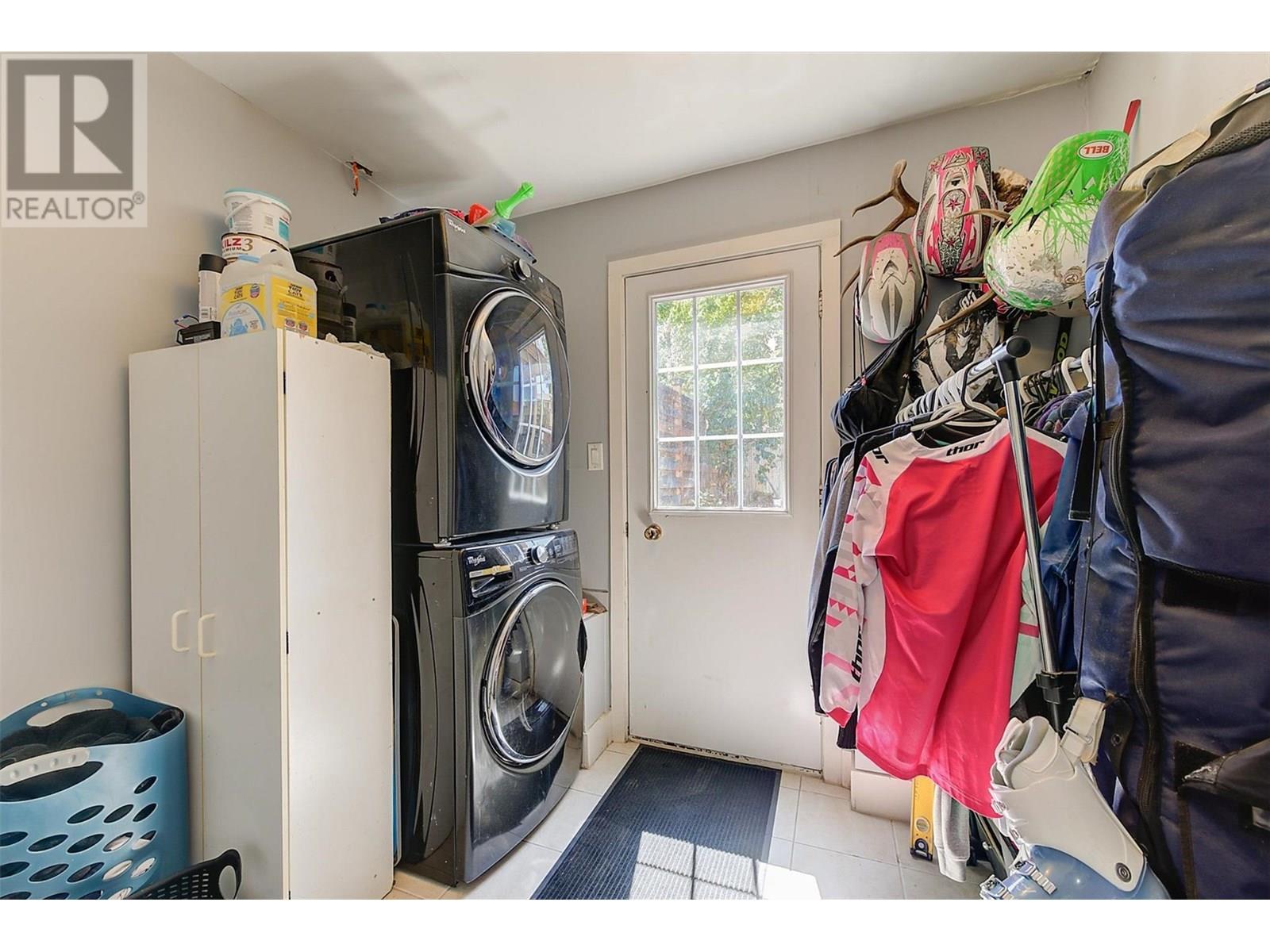 265 FIR COURT - Image 22