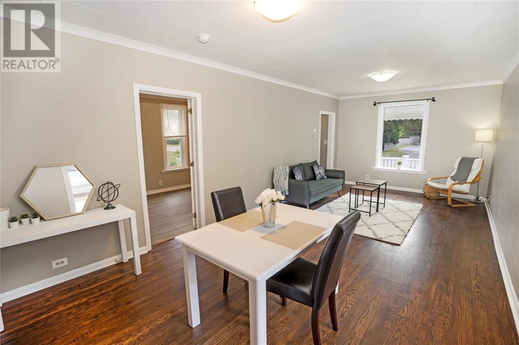 Photo 3 of 254 Durand Street, Sarnia ON