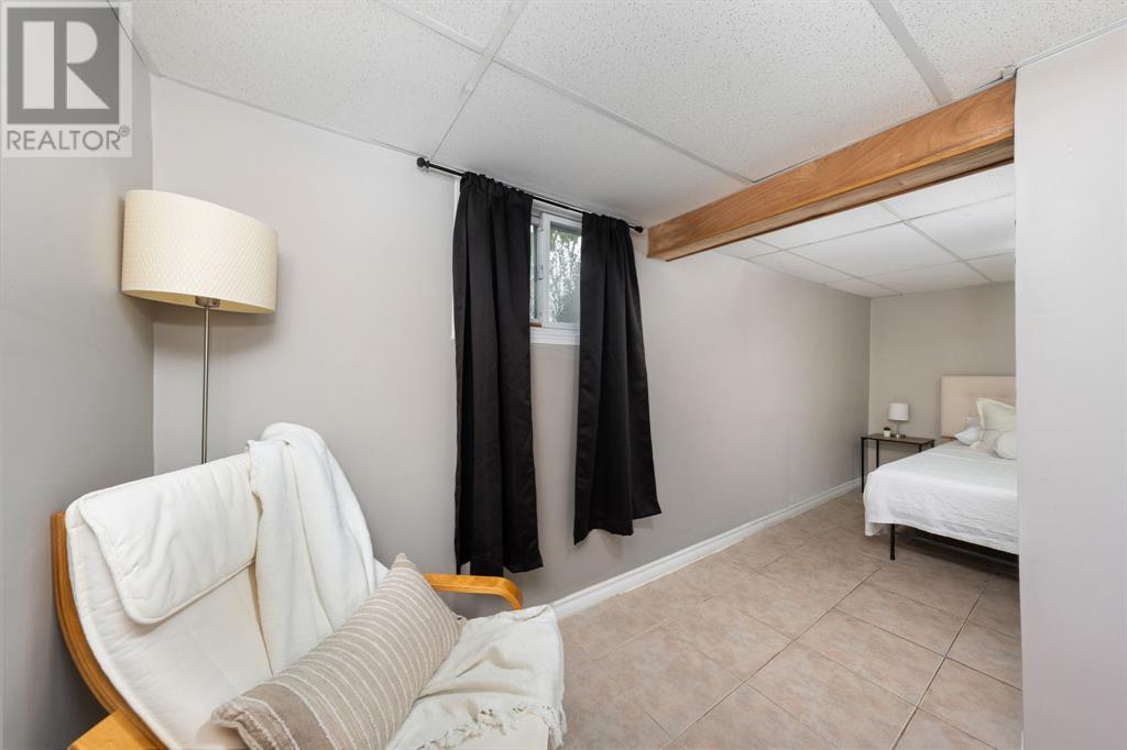 Photo 25 of 254 Durand Street, Sarnia ON